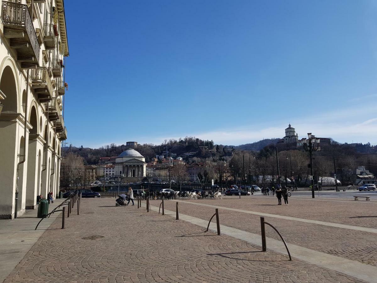 Bed and Breakfast Vittorio 21 Турин Екстер'єр фото